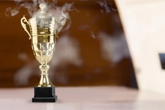 乐鱼体育获得荣誉标志